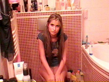Hardcore - Cute teen gives mouth on toilet